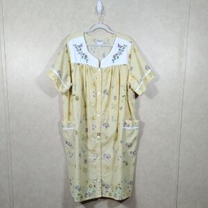 03143 Easy Essentials yellow floral snap front S/S housecoat 2X